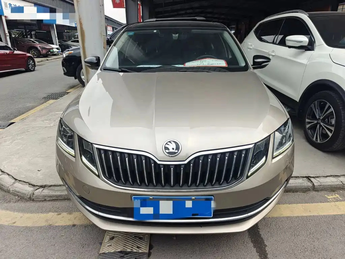SKODA OCTAVIA