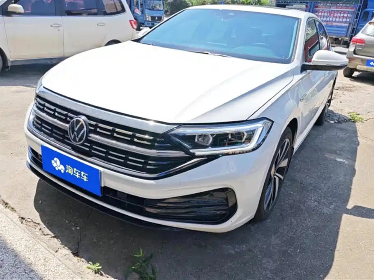 VOLKSWAGEN SAGITAR  2024