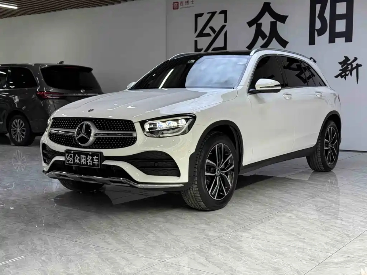 MERCEDES-BENZ GLC  2023