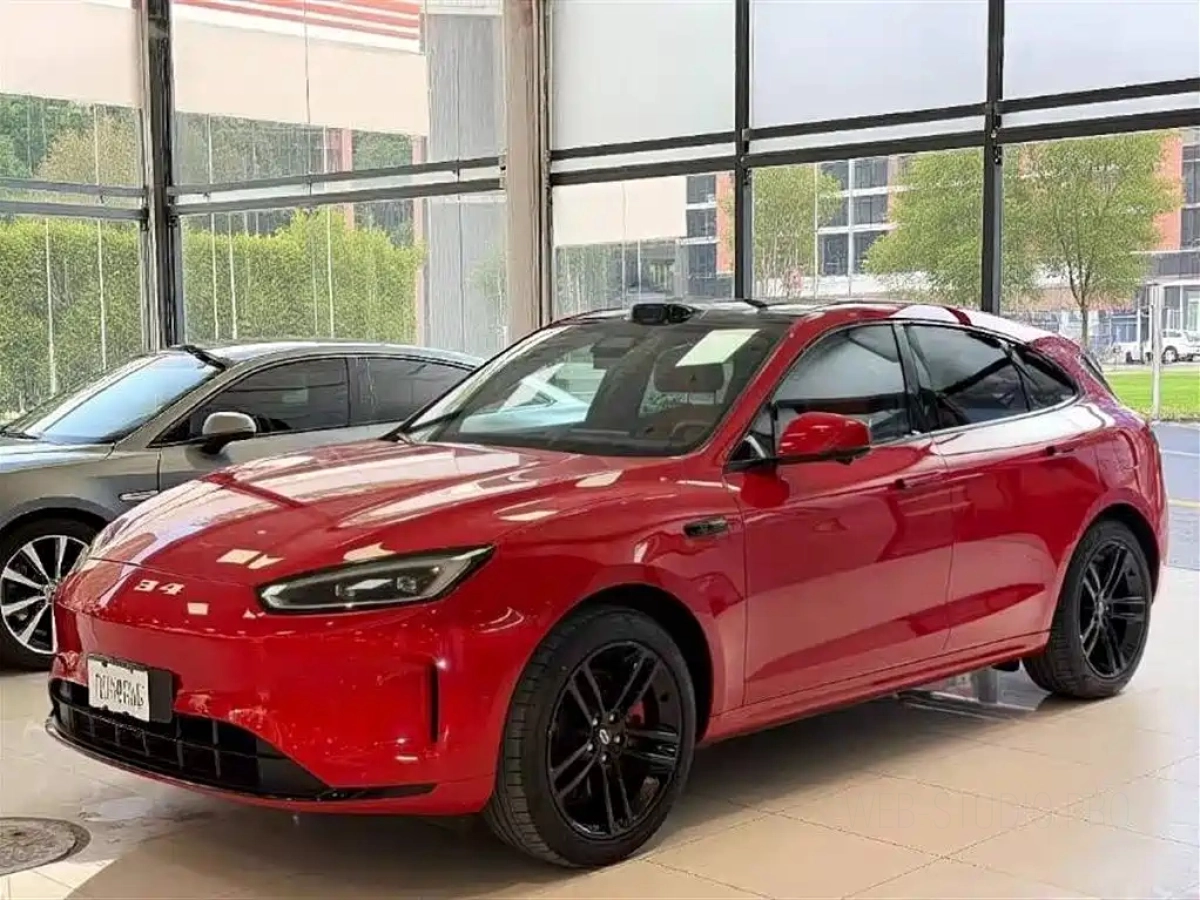 HUAWEI HIMA M5  2025