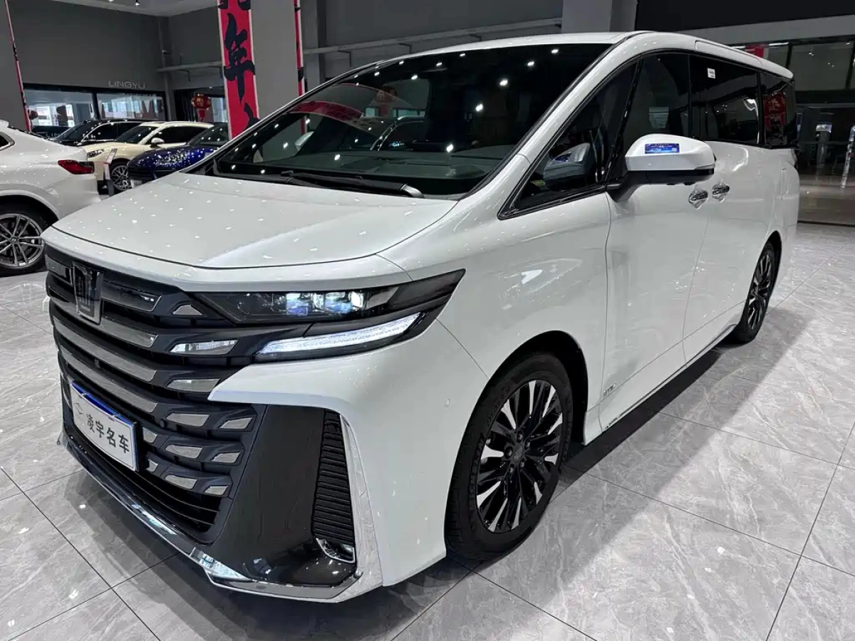 TOYOTA VELLFIRE  2024