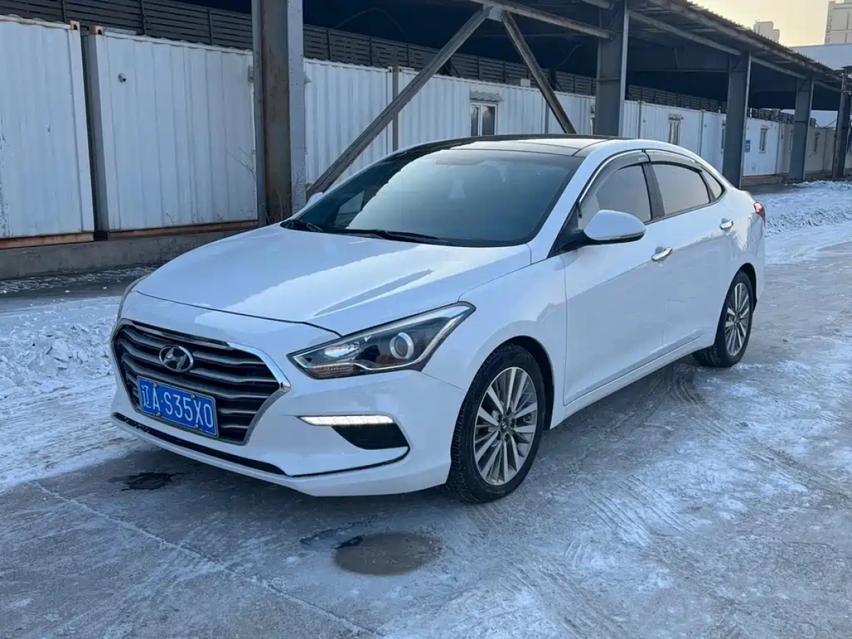 HYUNDAI MISTRA  2021