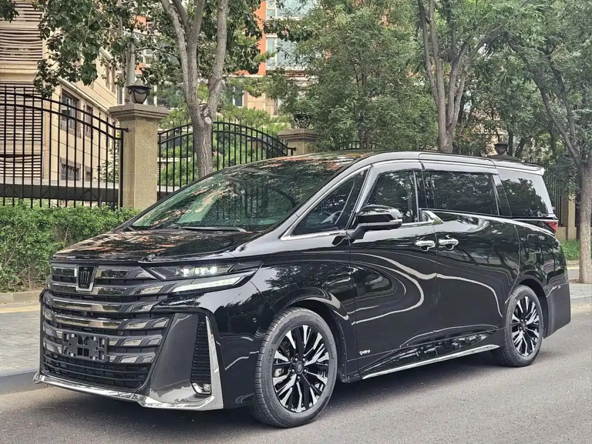 TOYOTA VELLFIRE  2025