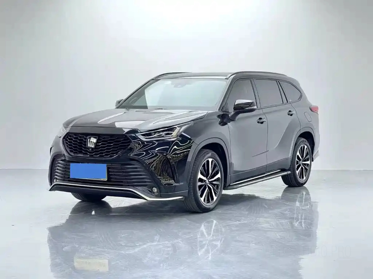 TOYOTA CROWN KLUGER  2023