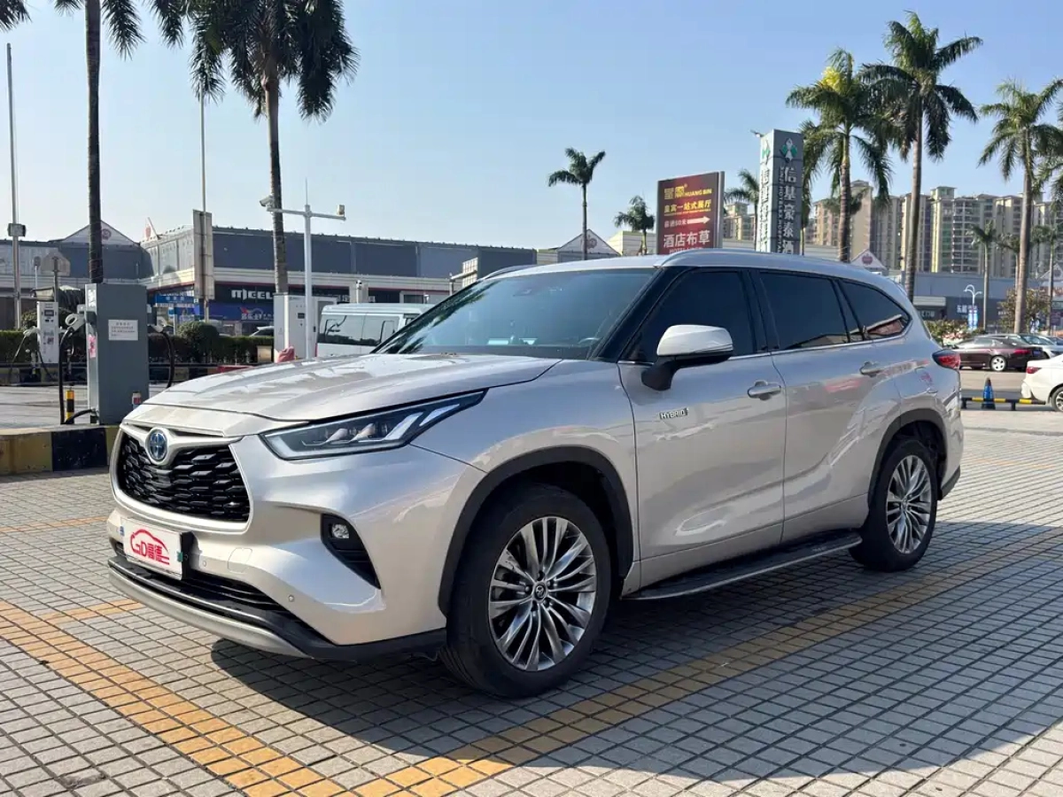 TOYOTA HIGHLANDER  2023