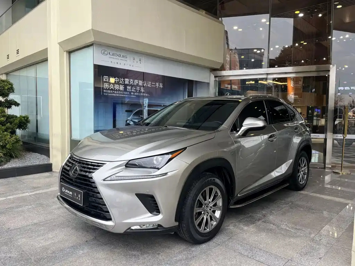 LEXUS NX