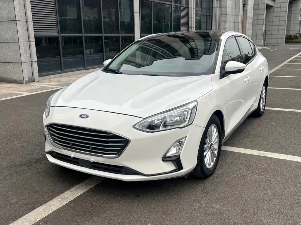 FORD FOCUS  2019