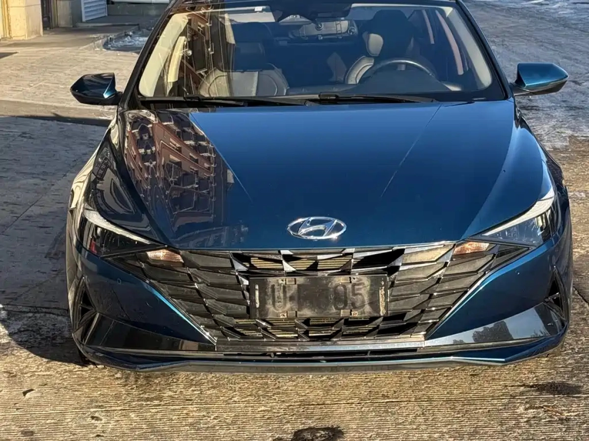 HYUNDAI ELANTRA  2022