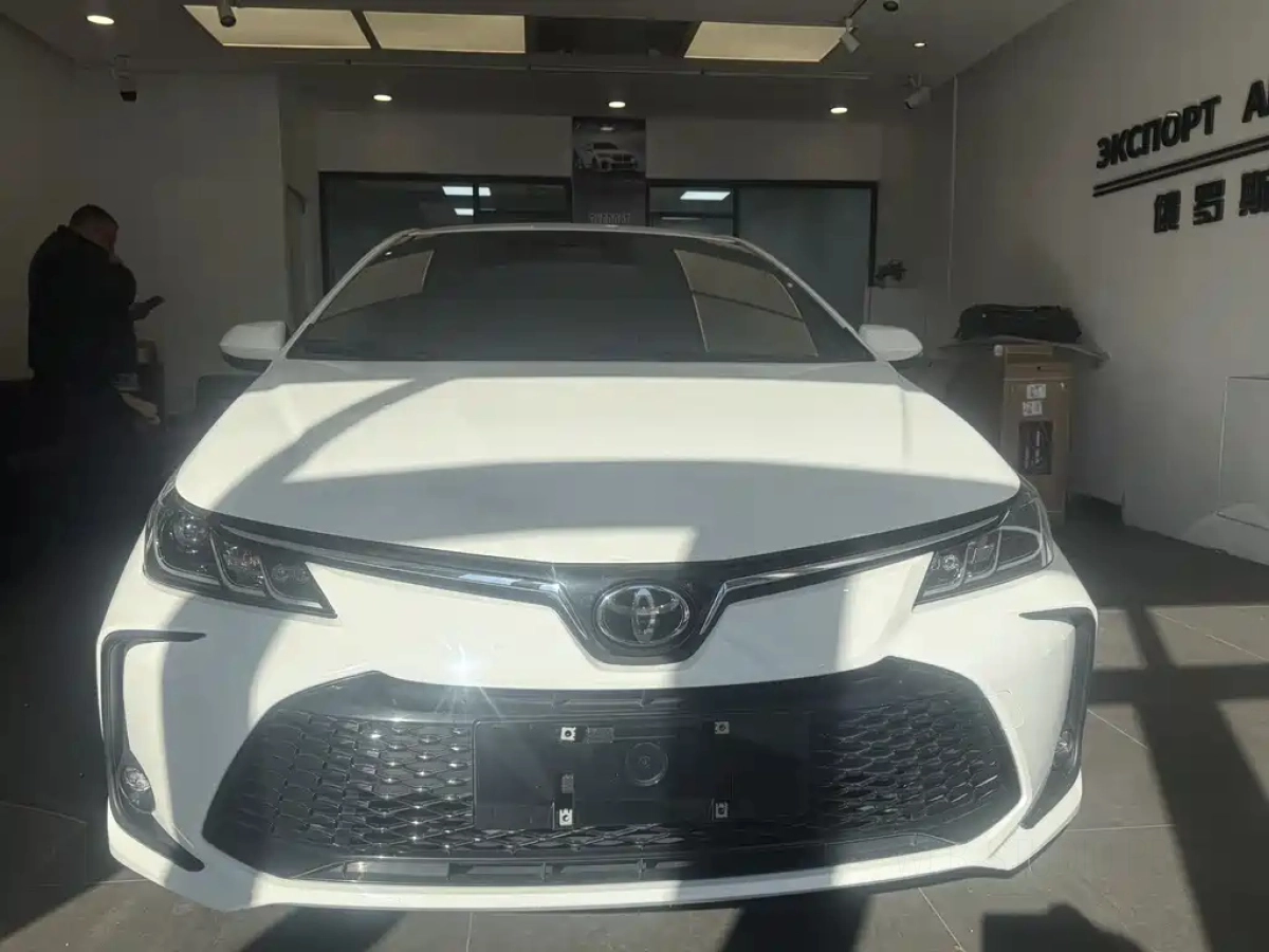 TOYOTA COROLLA  2023