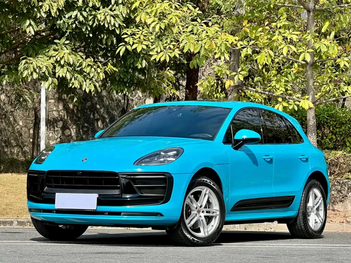 PORSCHE MACAN  2023