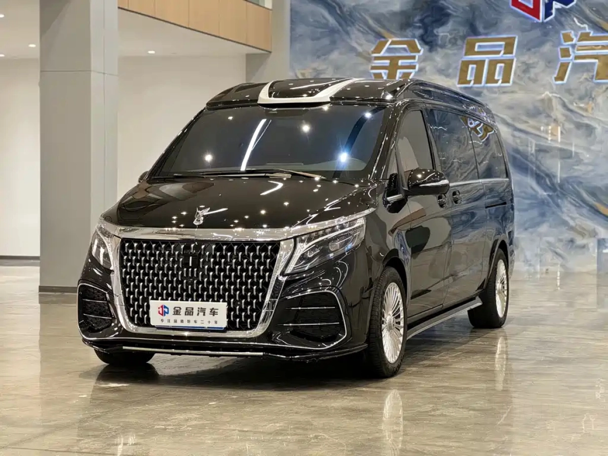 MERCEDES-BENZ V-CLASS