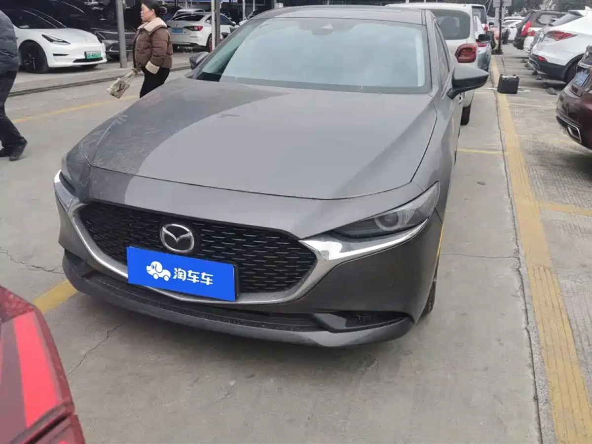MAZDA 3 AXELA