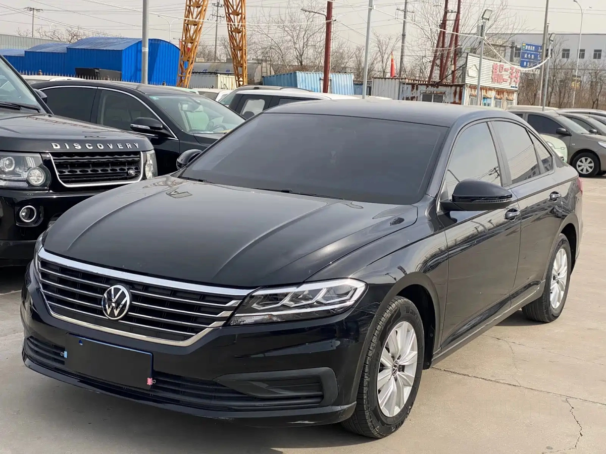 VOLKSWAGEN LAVIDA  2022