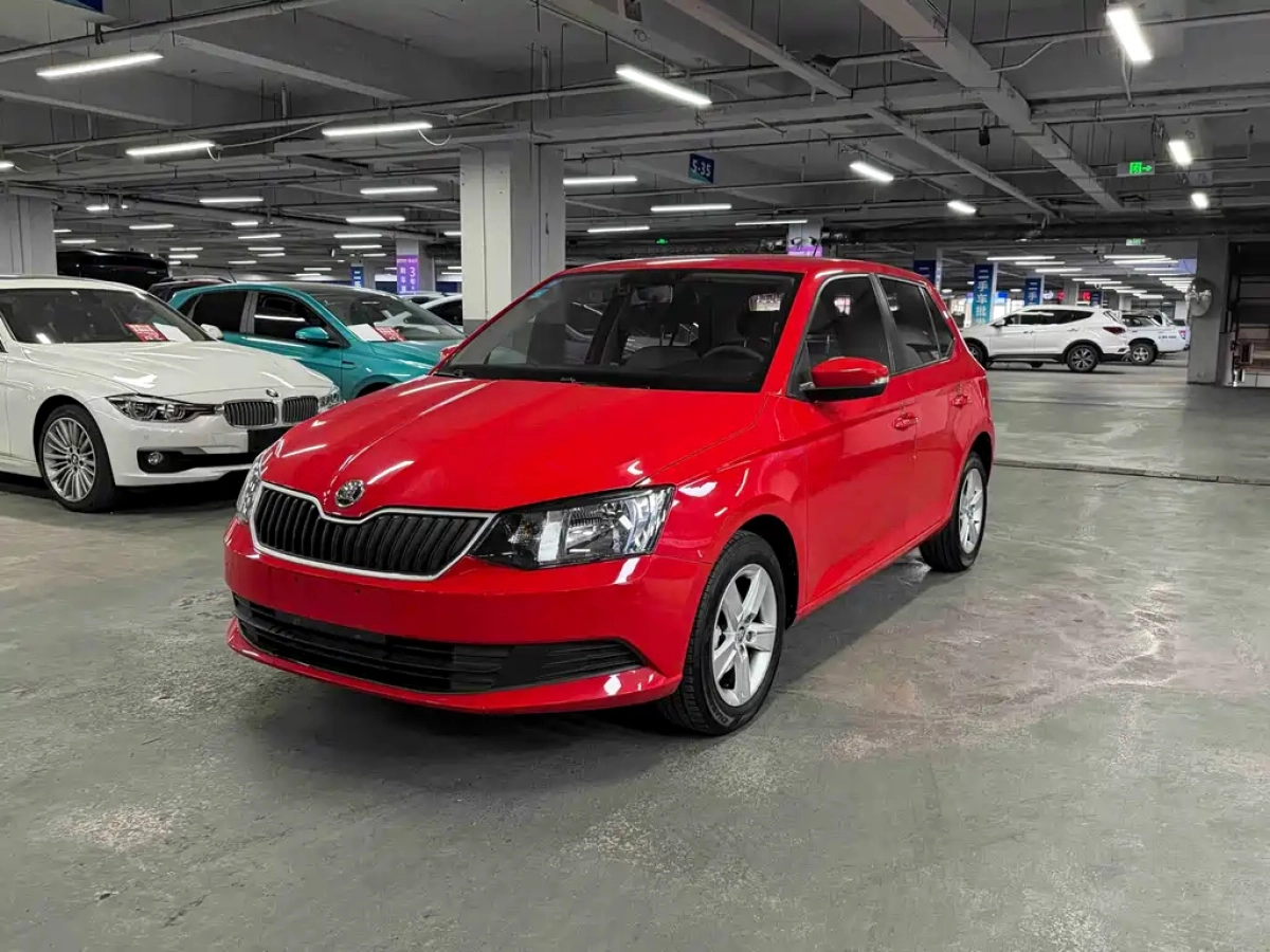 SKODA FABIA  2019