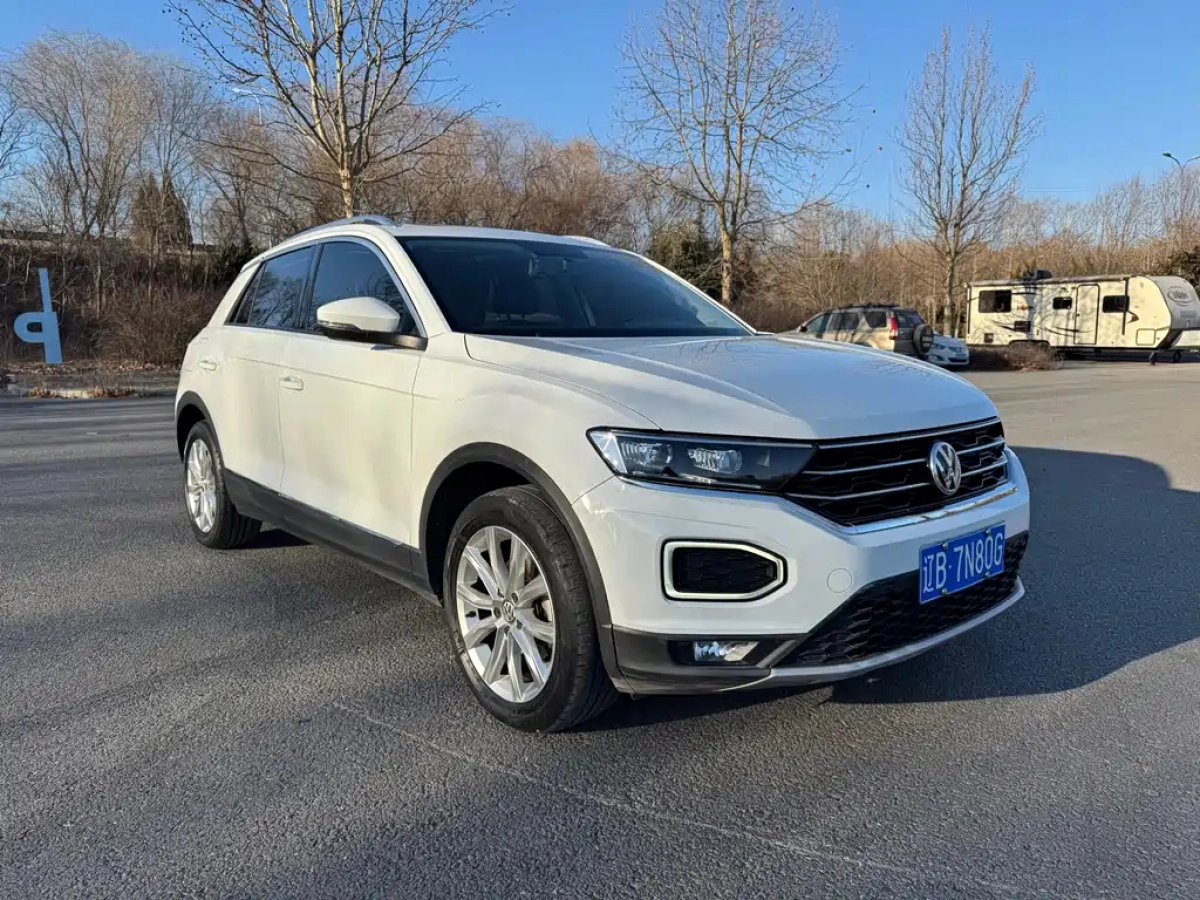 VOLKSWAGEN T-ROC