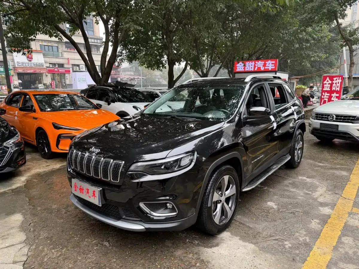 JEEP CHEROKEE  2020