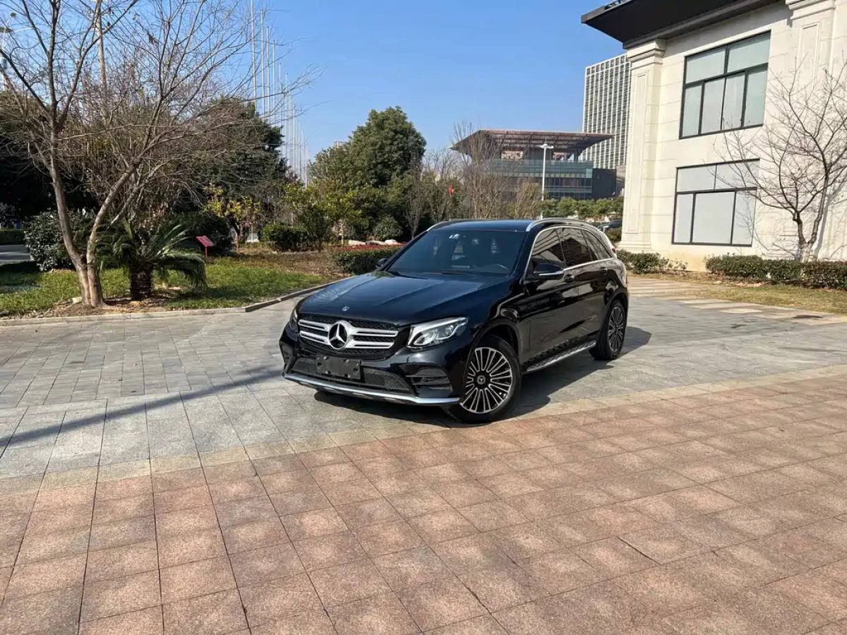 MERCEDES-BENZ GLC  2020