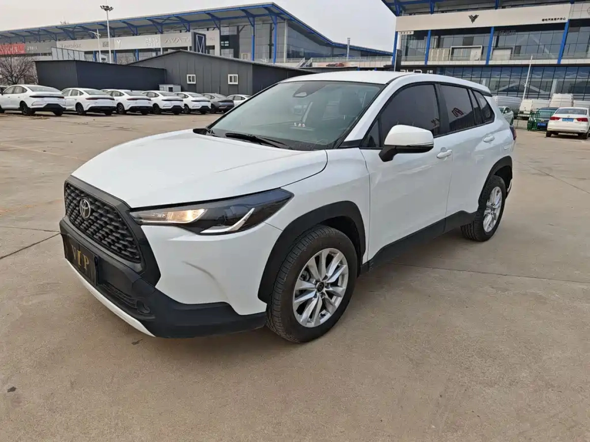 TOYOTA COROLLA CROSS  2025