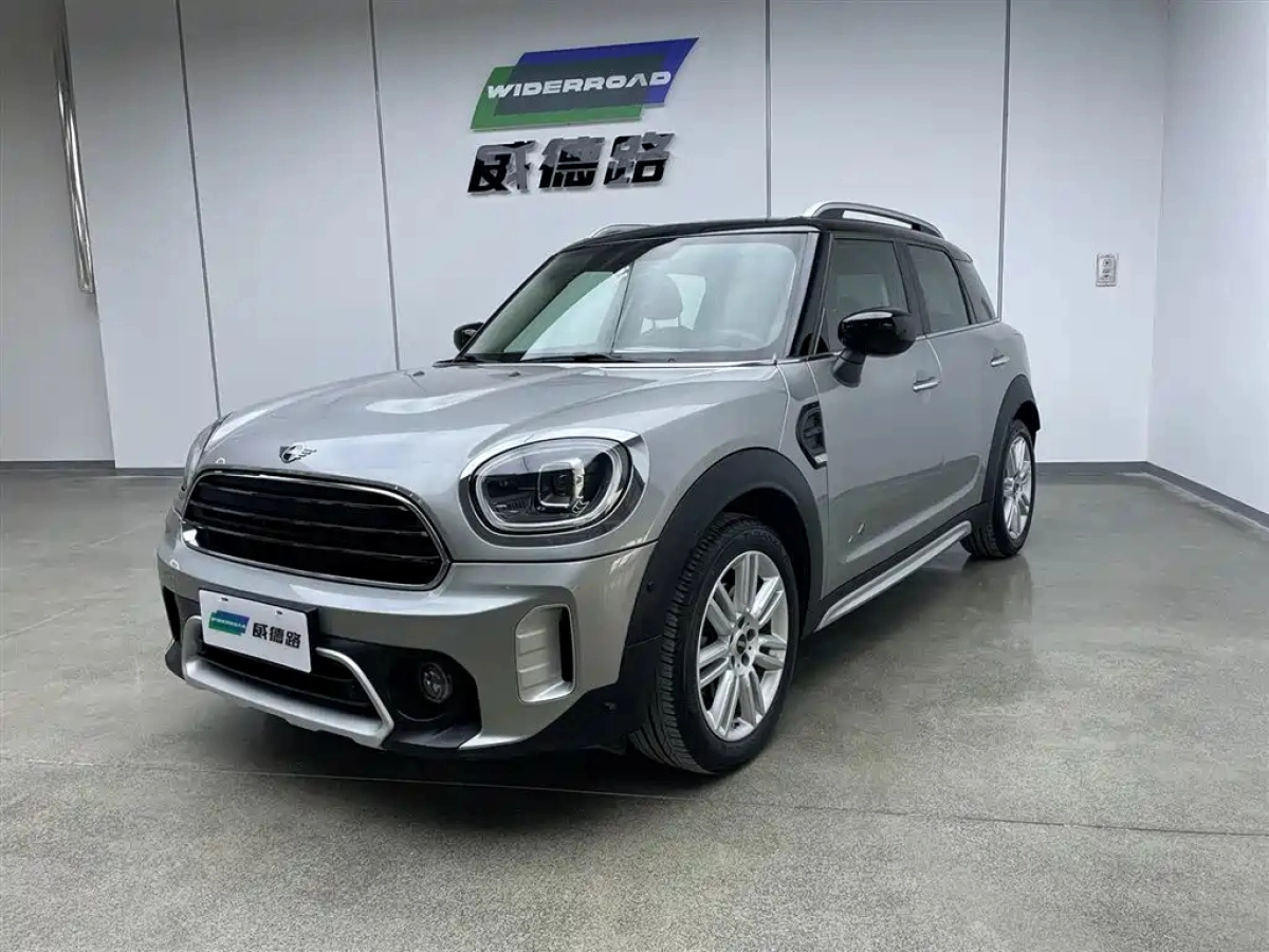 MINI COUNTRYMAN  2024