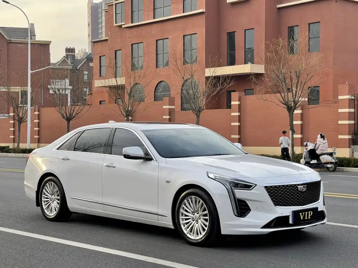 CADILLAC CT6