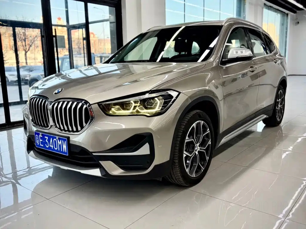 BMW X1  2022