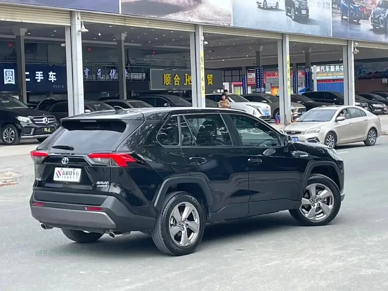 TOYOTA RAV4 RONGFANG