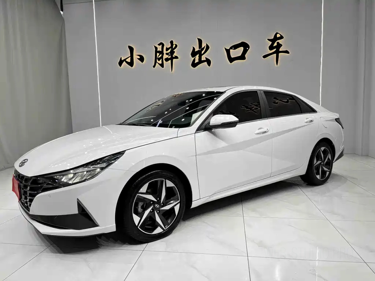 HYUNDAI ELANTRA  2022