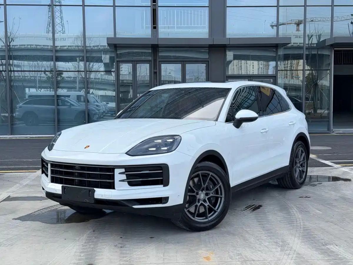 PORSCHE CAYENNE