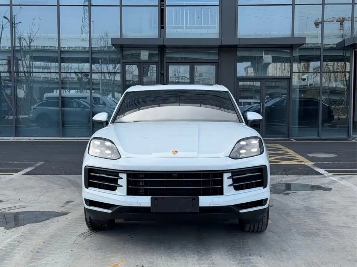 PORSCHE CAYENNE