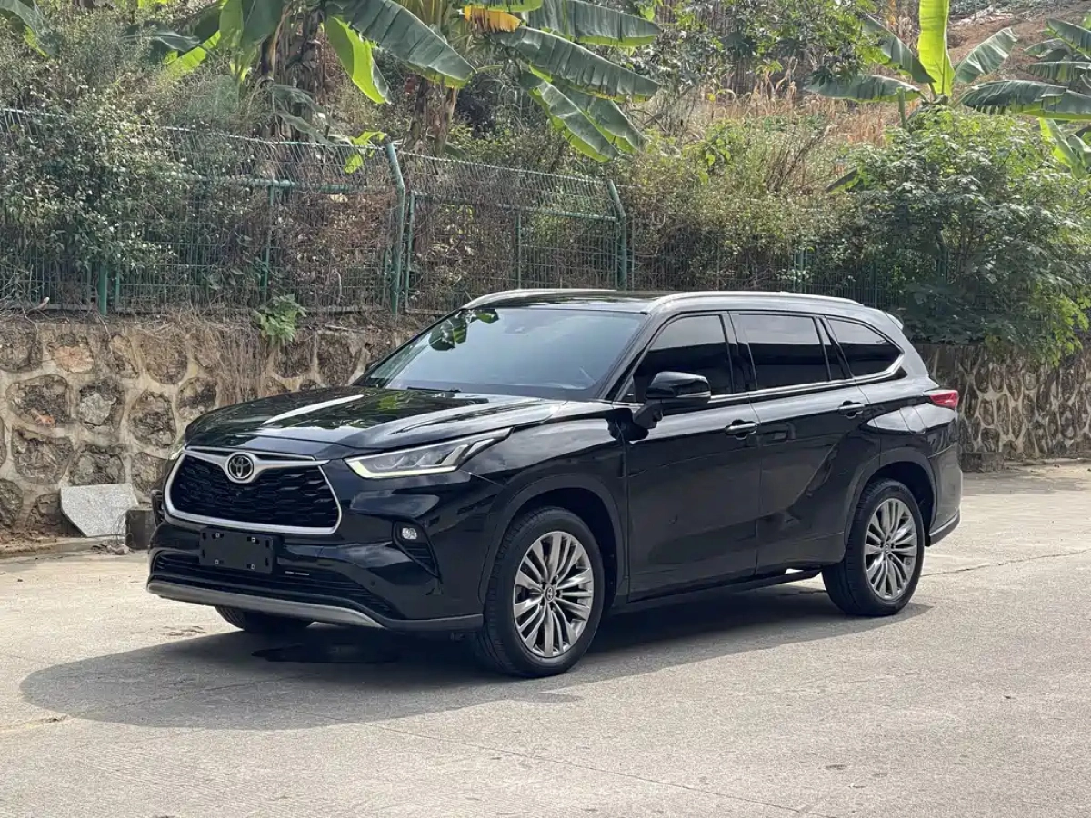 TOYOTA HIGHLANDER  2023