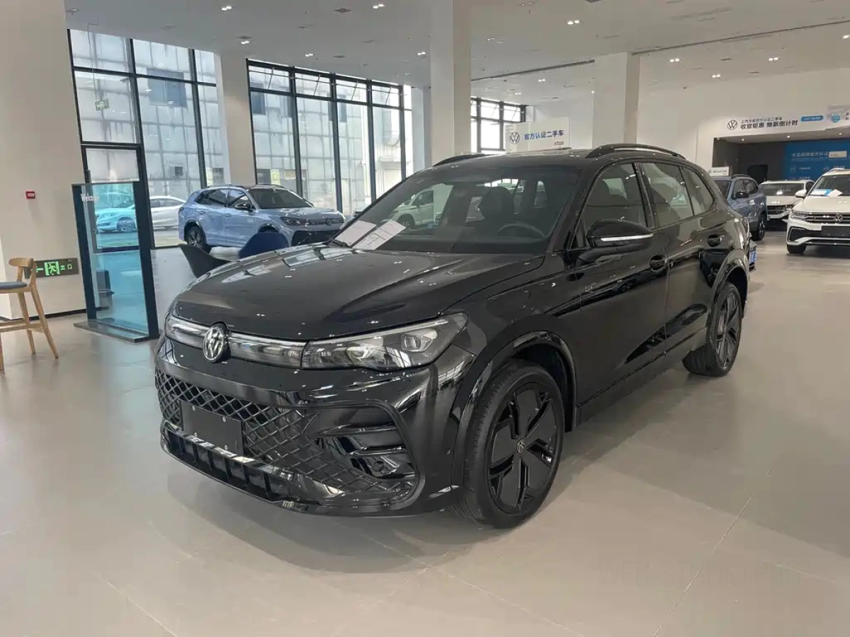 VOLKSWAGEN TIGUAN L  2024