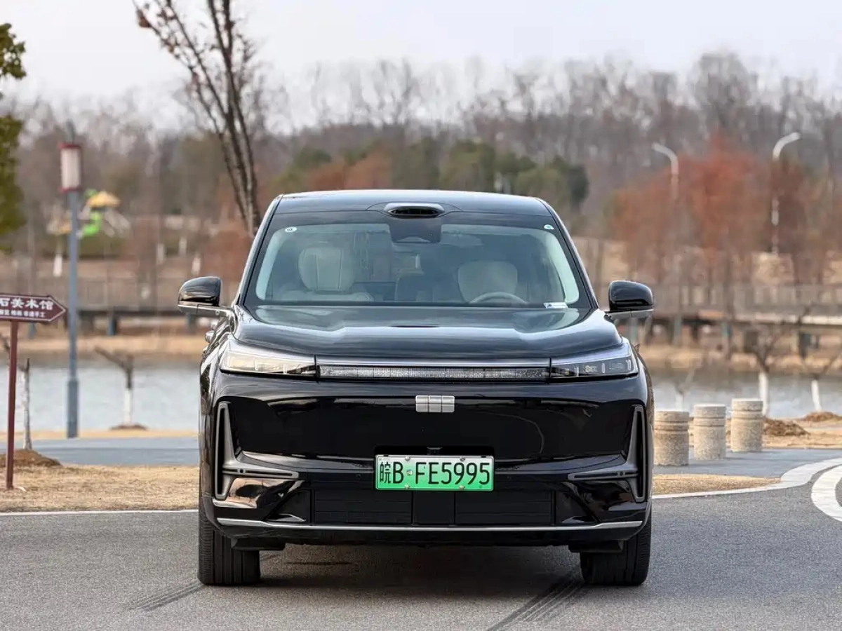 GEELY GALAXY GALAXY M9