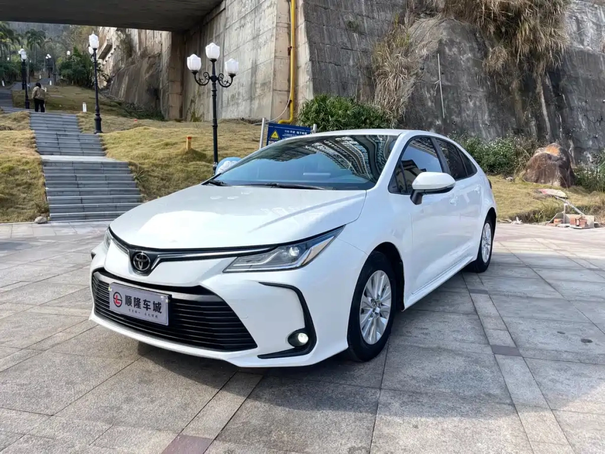 TOYOTA COROLLA  2022