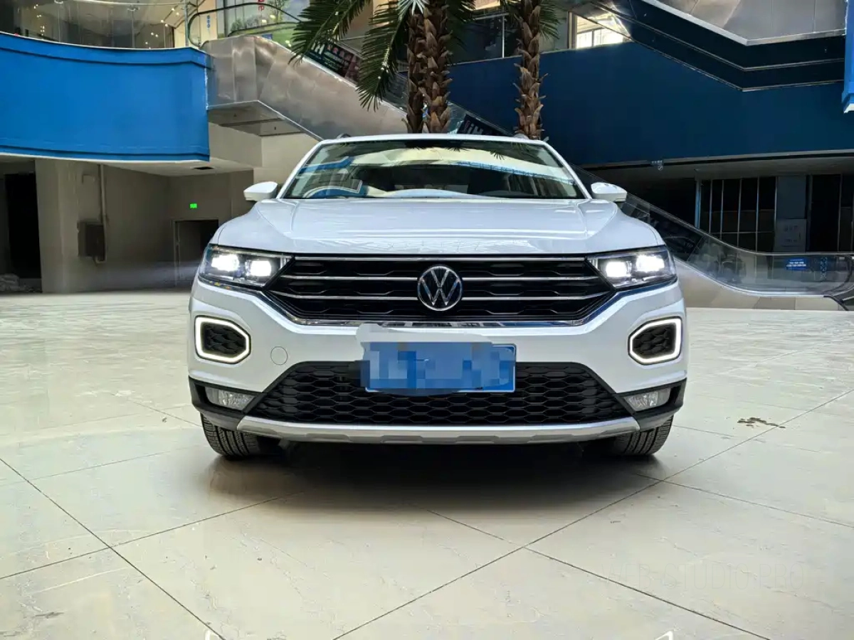 VOLKSWAGEN T-ROC