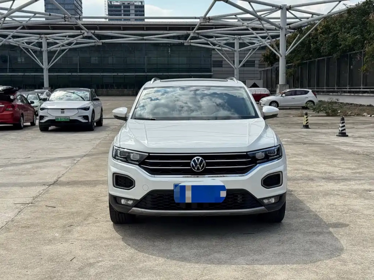 VOLKSWAGEN T-ROC