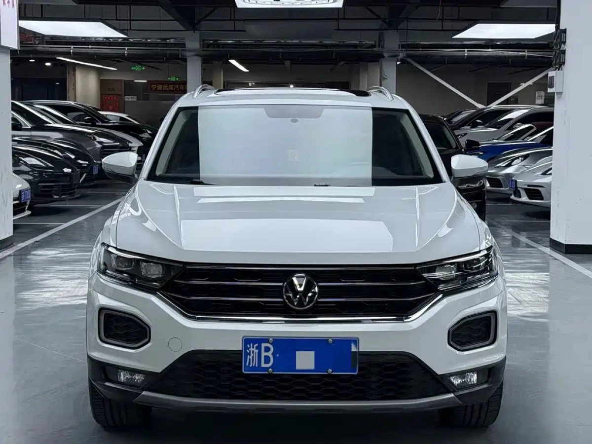 VOLKSWAGEN T-ROC