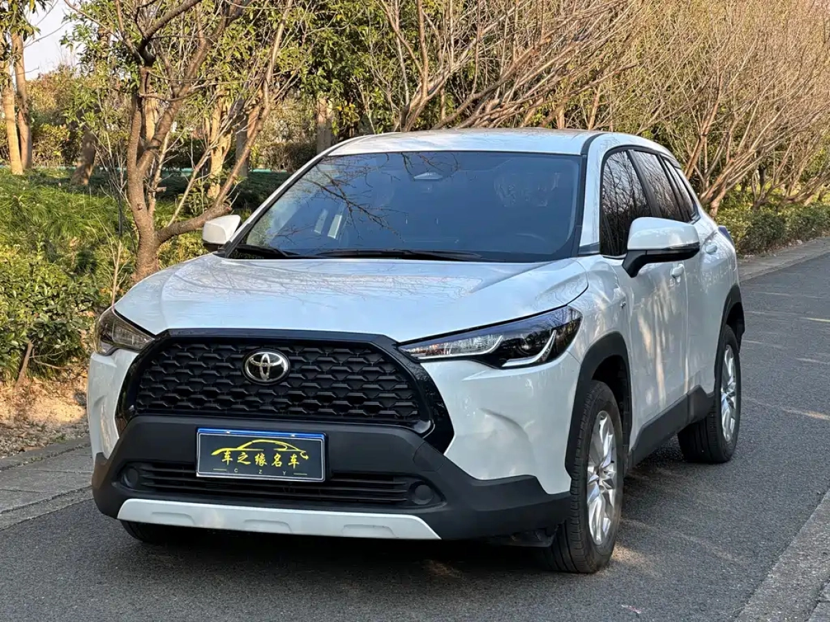 TOYOTA COROLLA CROSS