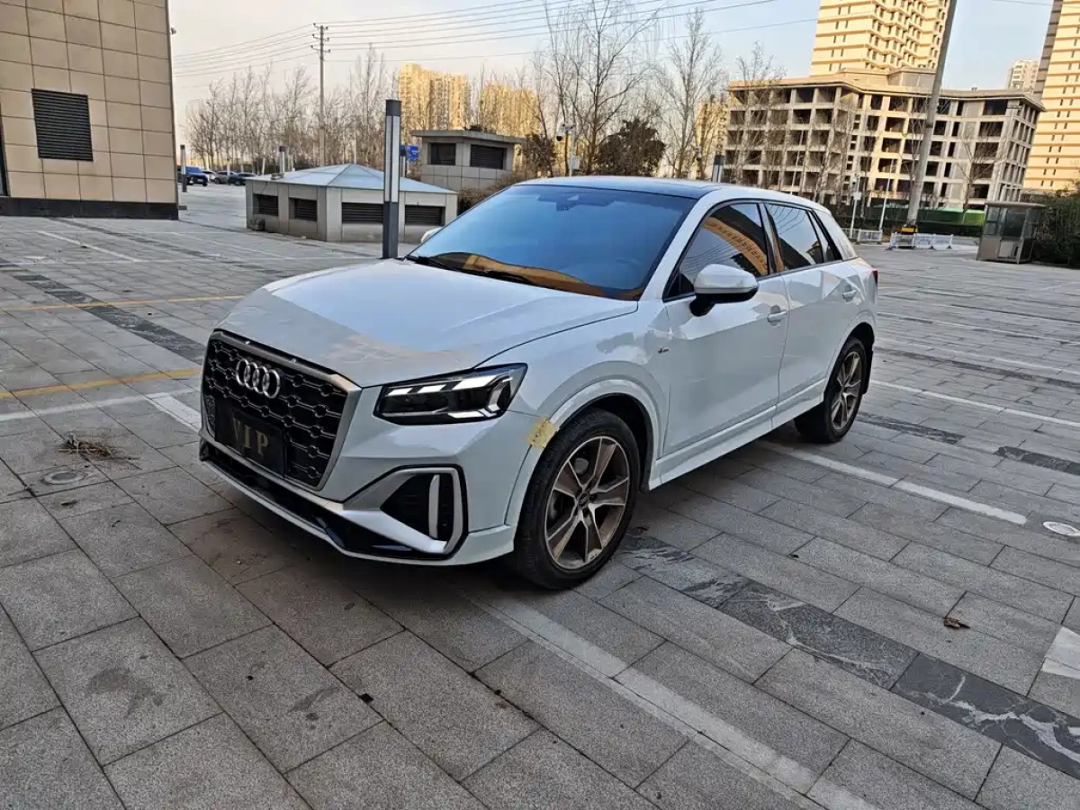 AUDI Q2L  2023