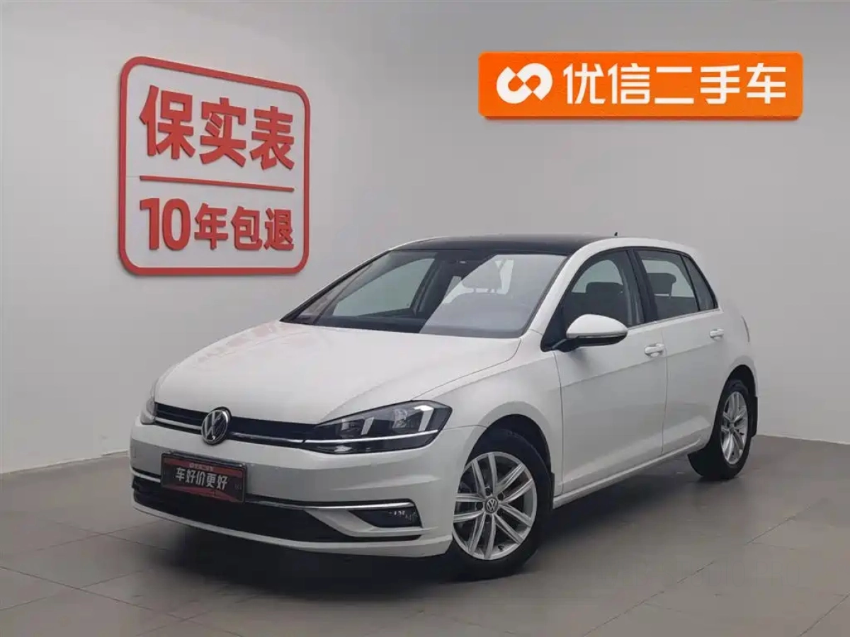 VOLKSWAGEN GOLF  2019
