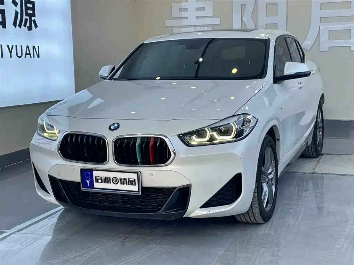 BMW X2