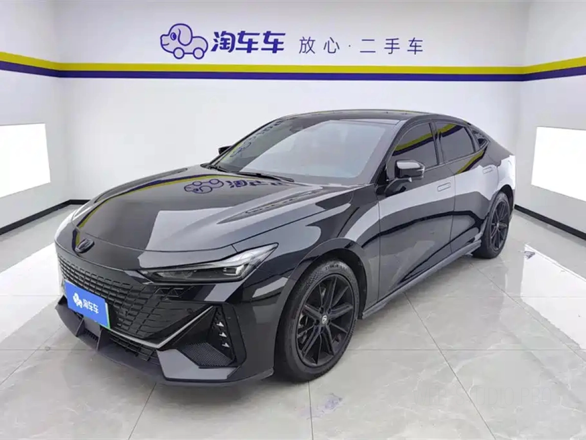 CHANGAN UNI-V IDD  2023