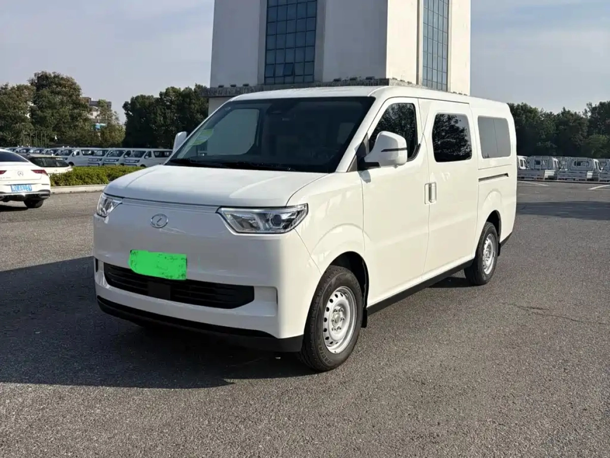 RUICHI AUTO NEW ENERGY EC75  2025