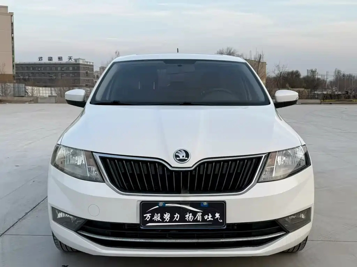 SKODA RAPID
