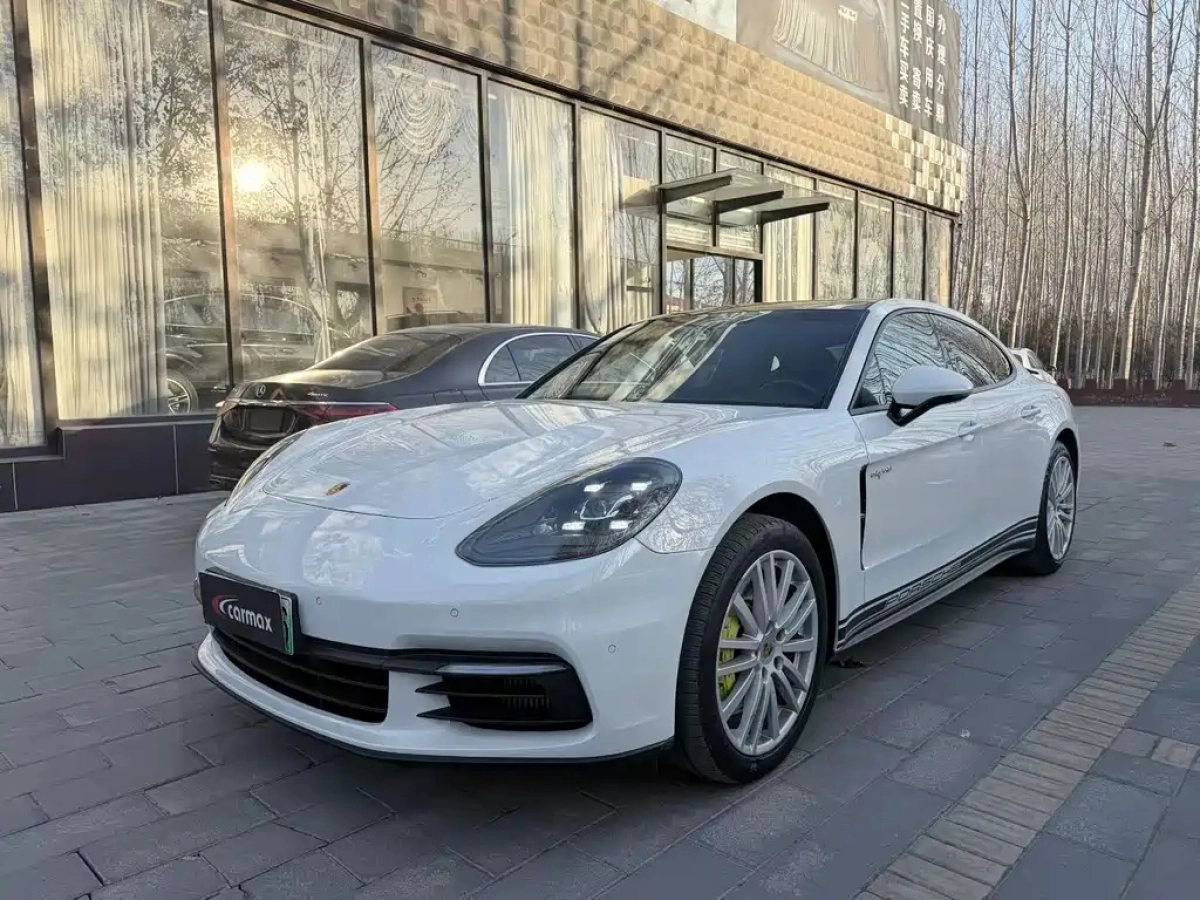 PORSCHE PANAMERA NEW ENERGY