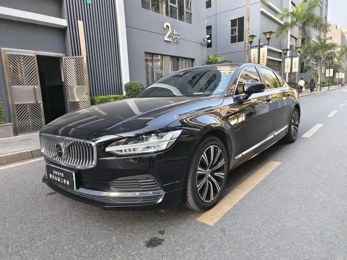 VOLVO S90 NEW ENERGY  2022