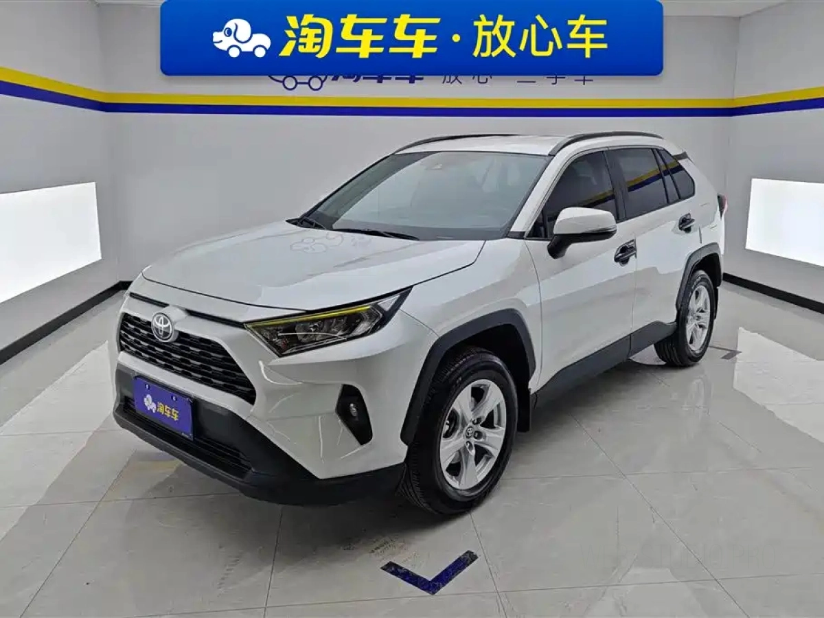 TOYOTA RAV4