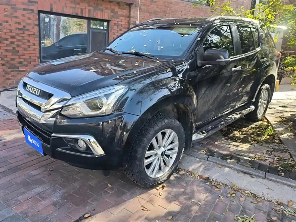 ISUZU MU-X