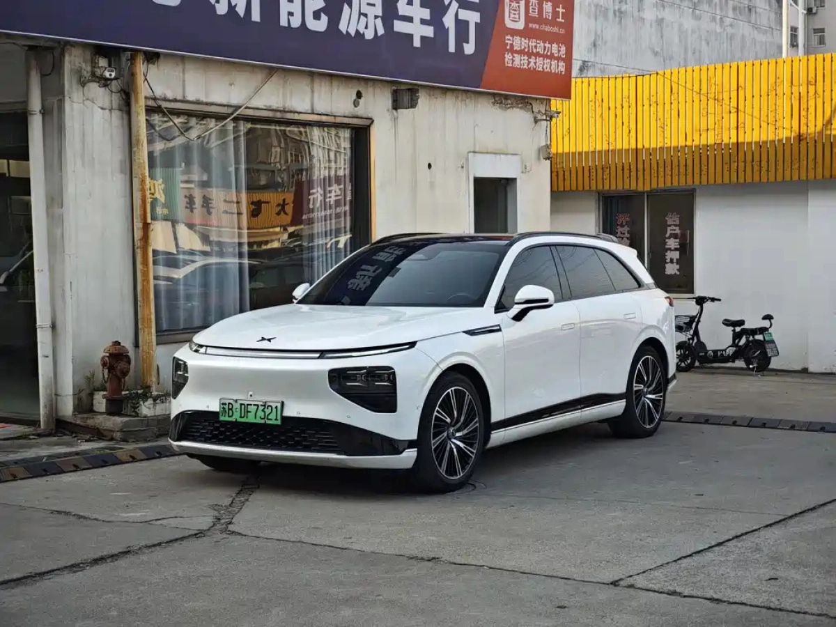 XPENG G9