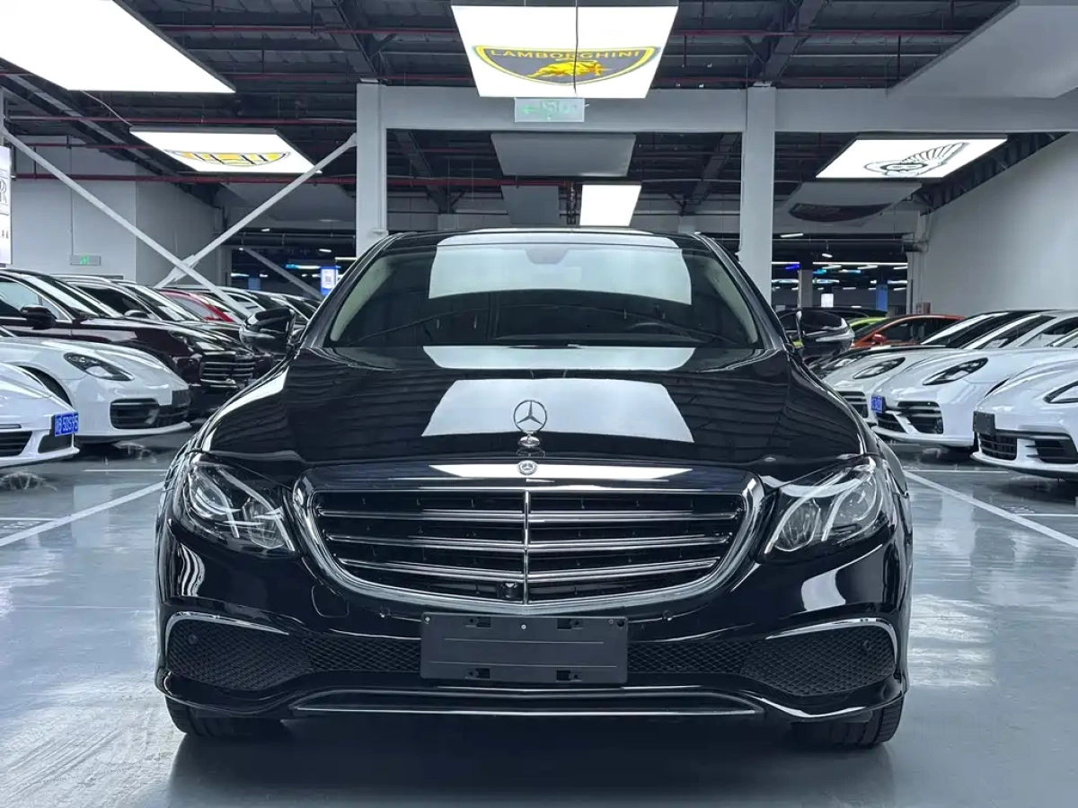 MERCEDES-BENZ E-CLASS