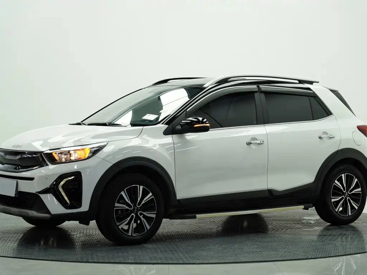 KIA KX1  2022